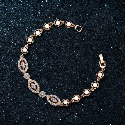 Beautiful Bracelet with Unique Style