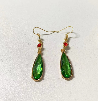 Charming Earring for Any Occasion