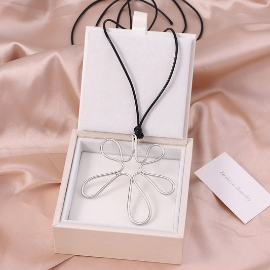 Romantic Necklace for Special Moments