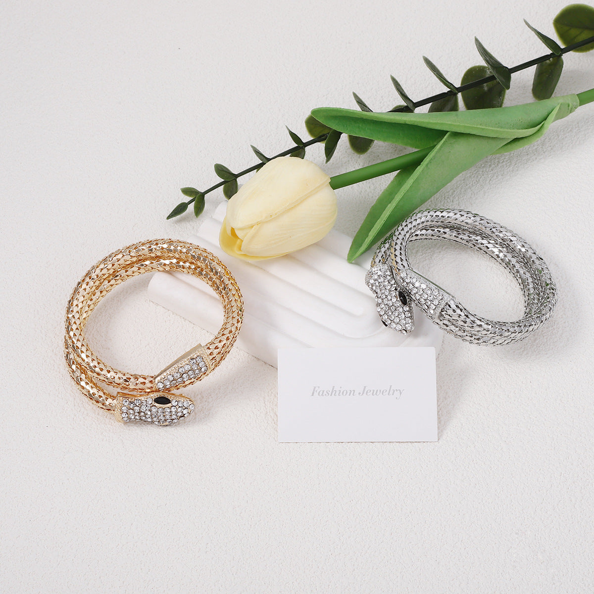 Romantic Bracelet for Special Moments