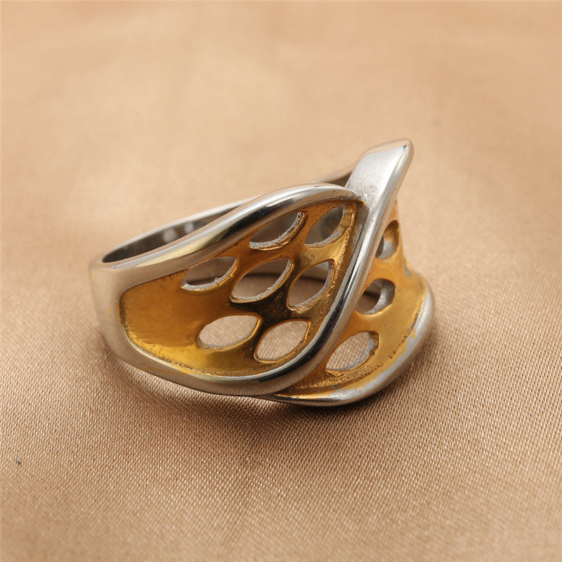 Romantic Gold Ring for Special Moments