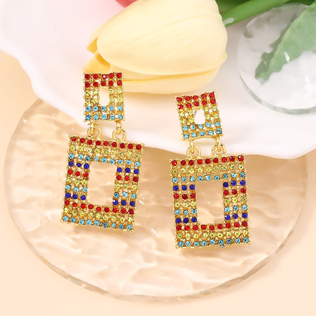 Classic Earring with Timeless Appeal