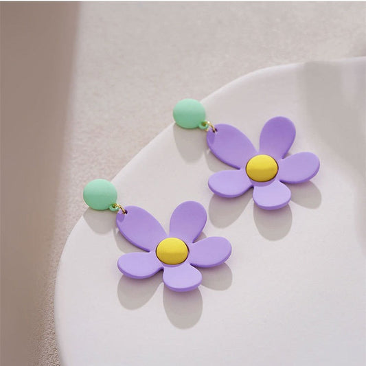 Romantic Earring for Special Moments
