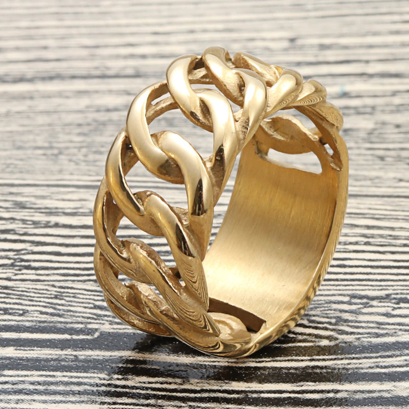Charming Chain for Any Occasion