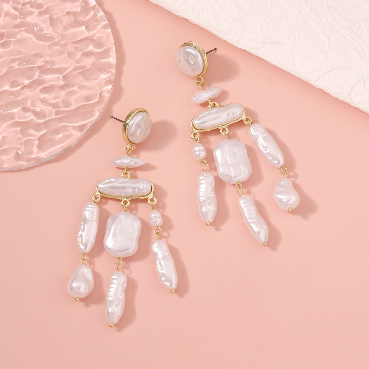 Romantic Pearl Earring for Special Moments