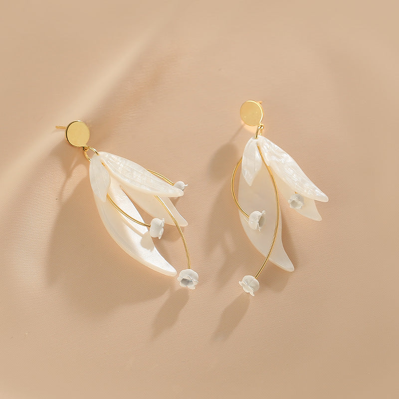 Beautiful Earring with Unique Style