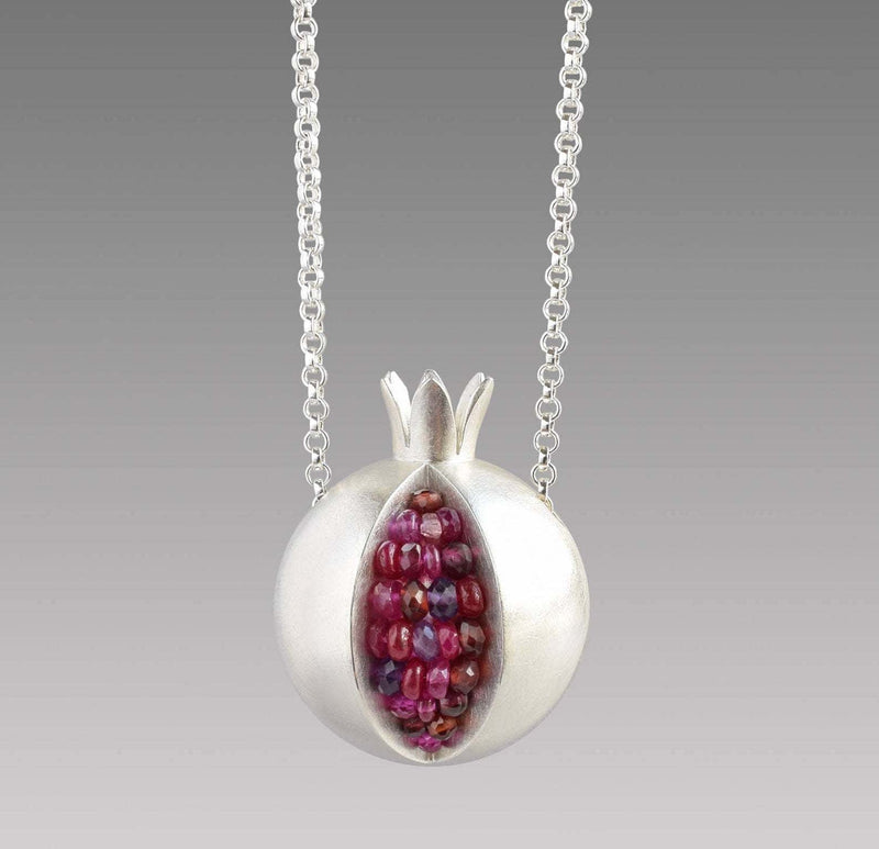 Stunning Necklace for Daily Wear