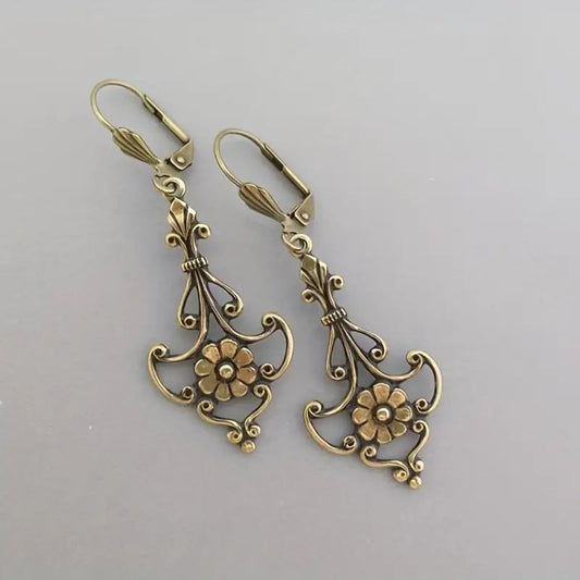 Elegant Earring for Every Occasion