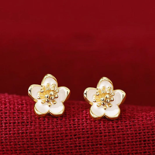 Elegant Earring for Every Occasion