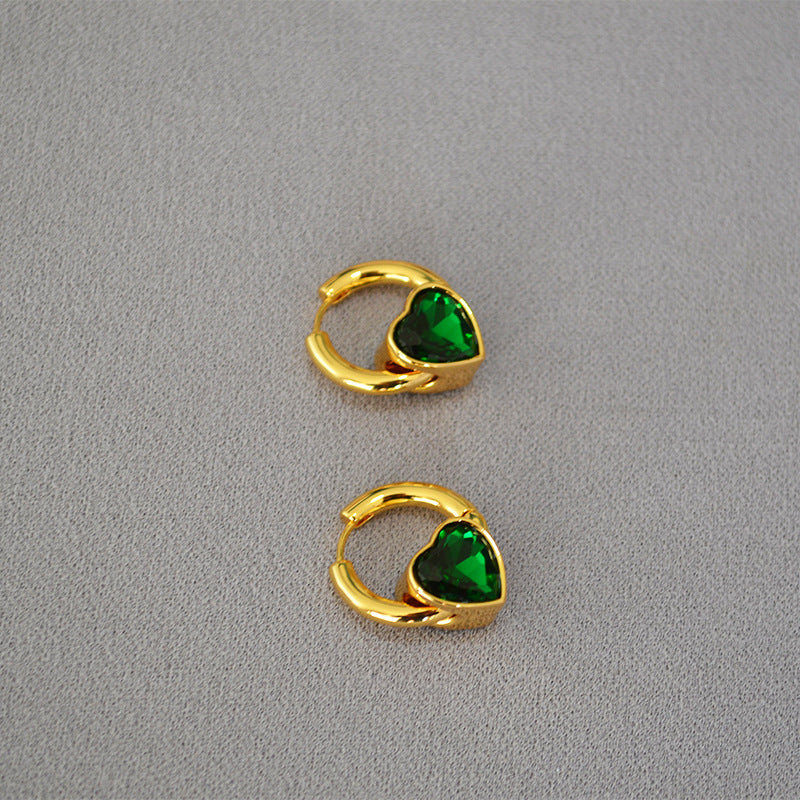 Beautiful Gold Earring with Unique Style
