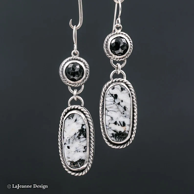 Elegant Silver Earring for Every Occasion
