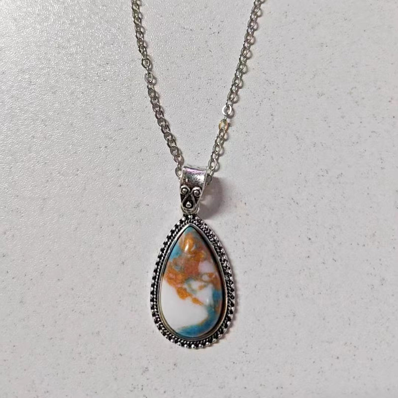 Classic Necklace with Timeless Appeal