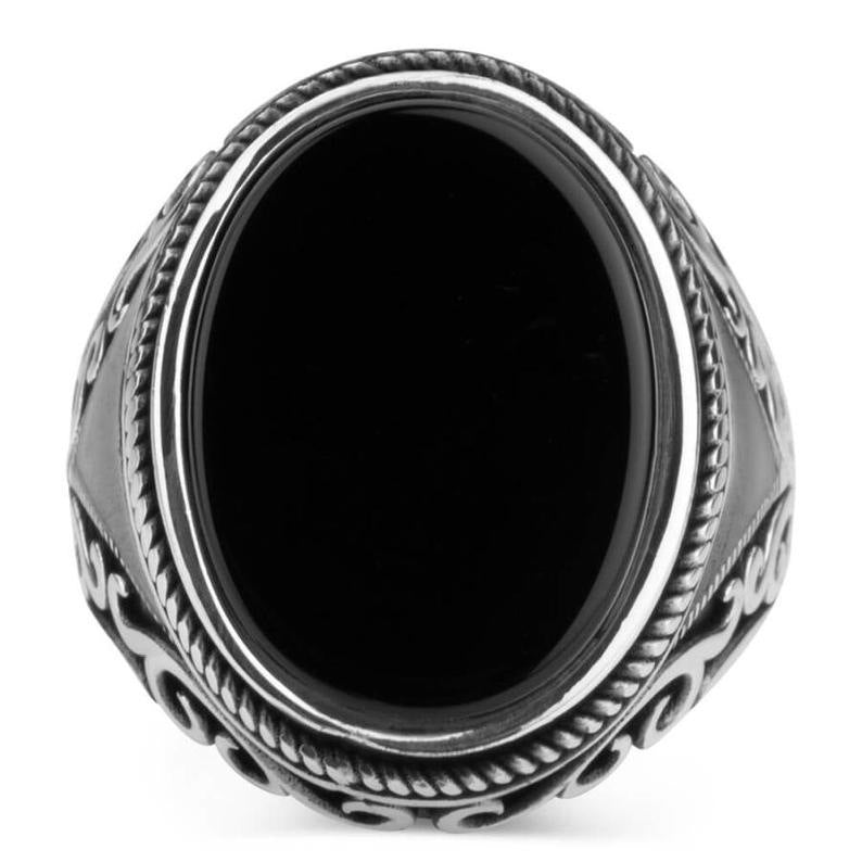 Charming Ring for Any Occasion