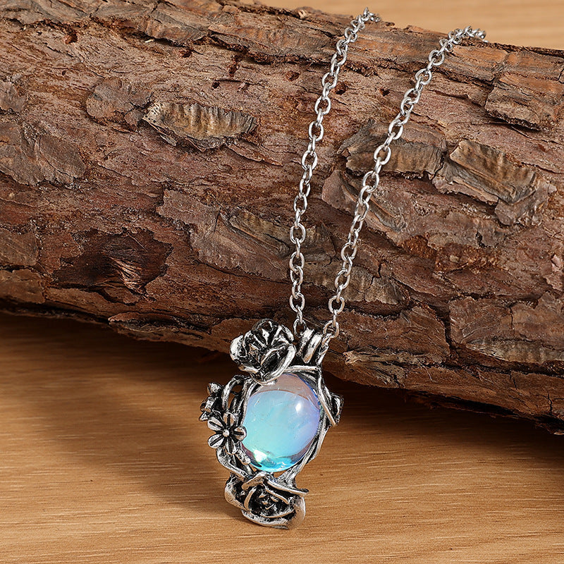 Beautiful Pendant with Unique Style