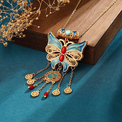 Beautiful Gold Necklace with Unique Style