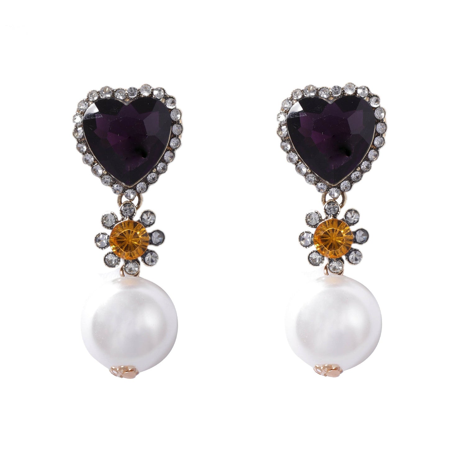 Charming Pearl Earring for Any Occasion