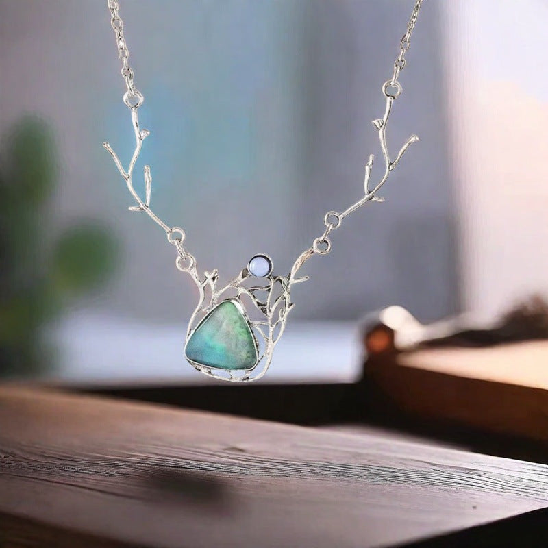 Romantic Pendant for Special Moments