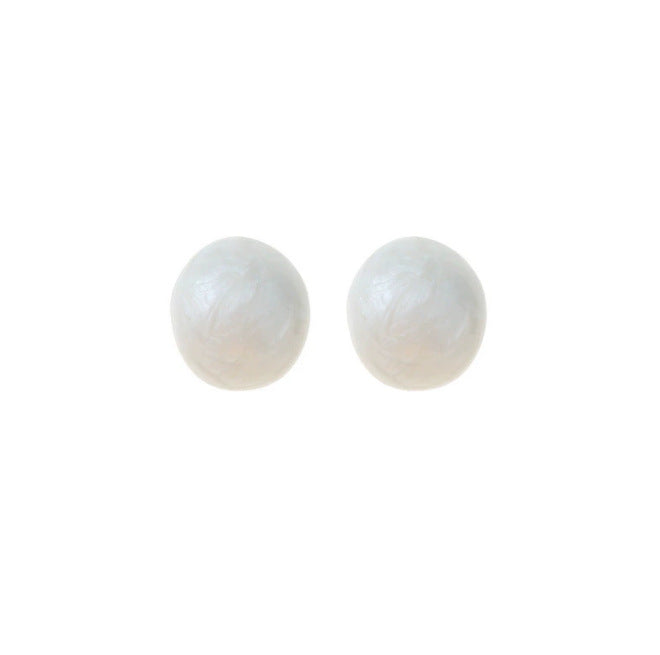 Charming Pearl Earring for Any Occasion