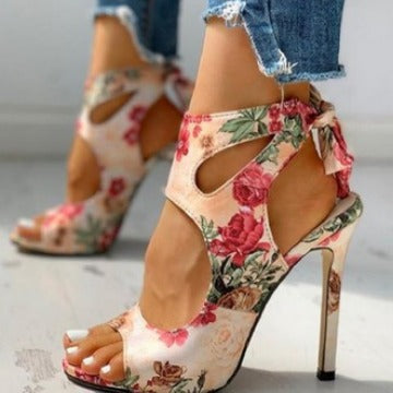 Chic Orthopedic Sandals with Unique Design