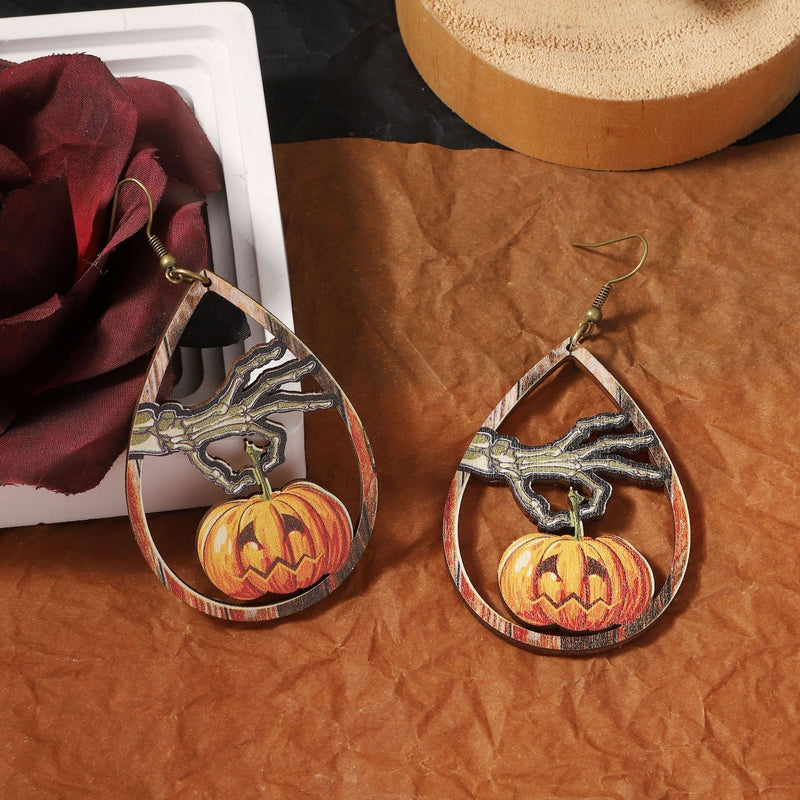 Charming Earring for Any Occasion