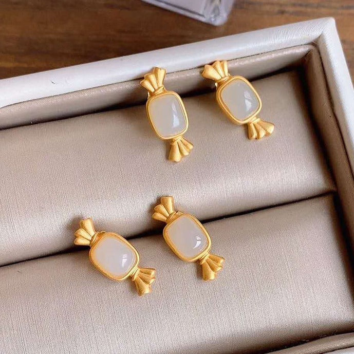 Beautiful Gold Earring with Unique Style