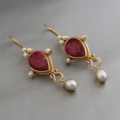 Beautiful Pearl Earring with Unique Style