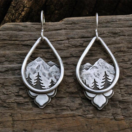 Charming Earring for Any Occasion