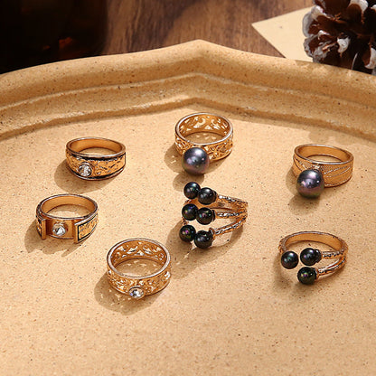 Beautiful Pearl Ring with Unique Style