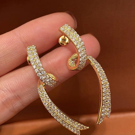 Delicate Artisan Gold Earring