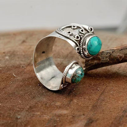 Classic Ring with Timeless Appeal
