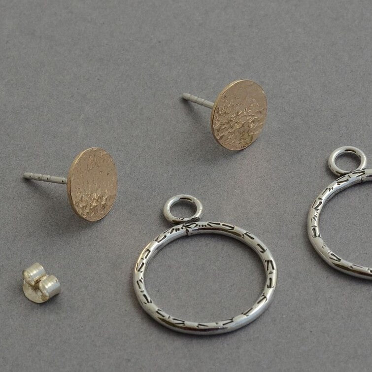 Charming Earring for Any Occasion