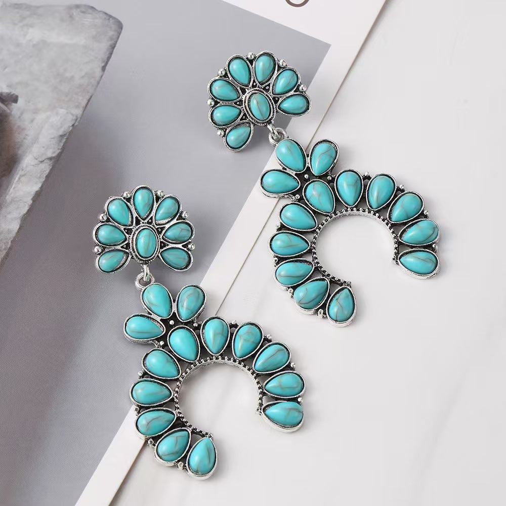 Romantic Earring for Special Moments