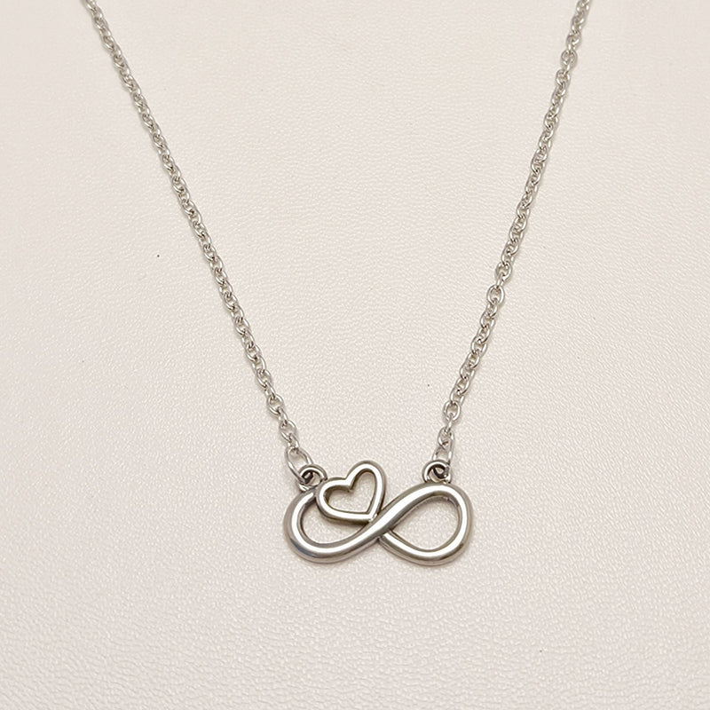 Classic Necklace with Timeless Appeal