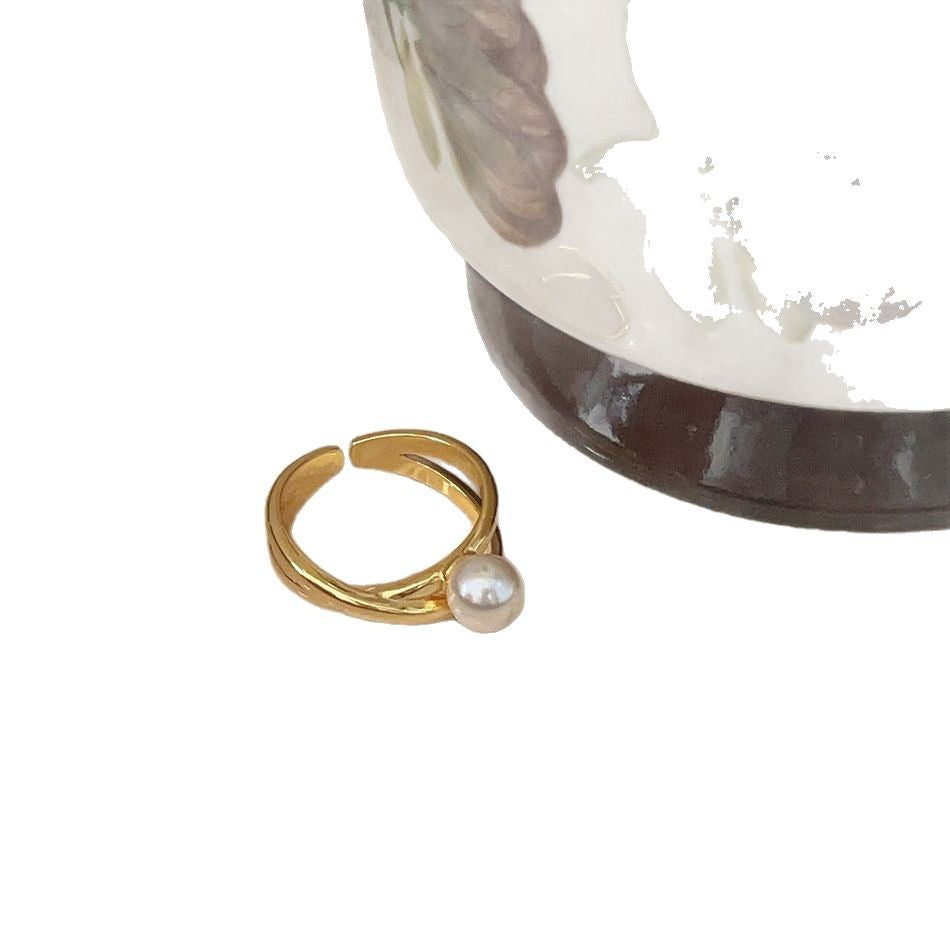 Classic Pearl Ring with Timeless Appeal