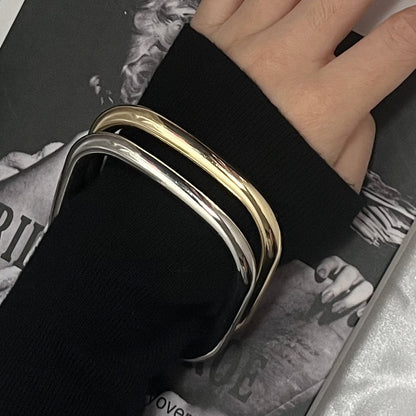 Charming Bracelet for Any Occasion