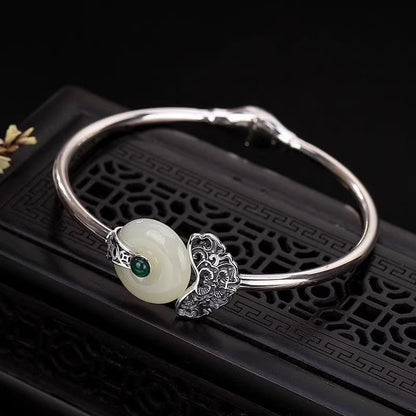 Classic Bracelet with Timeless Appeal