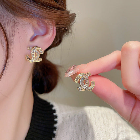 Vintage Handmade Gold Earring
