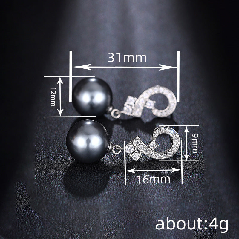Romantic Pearl Earring for Special Moments