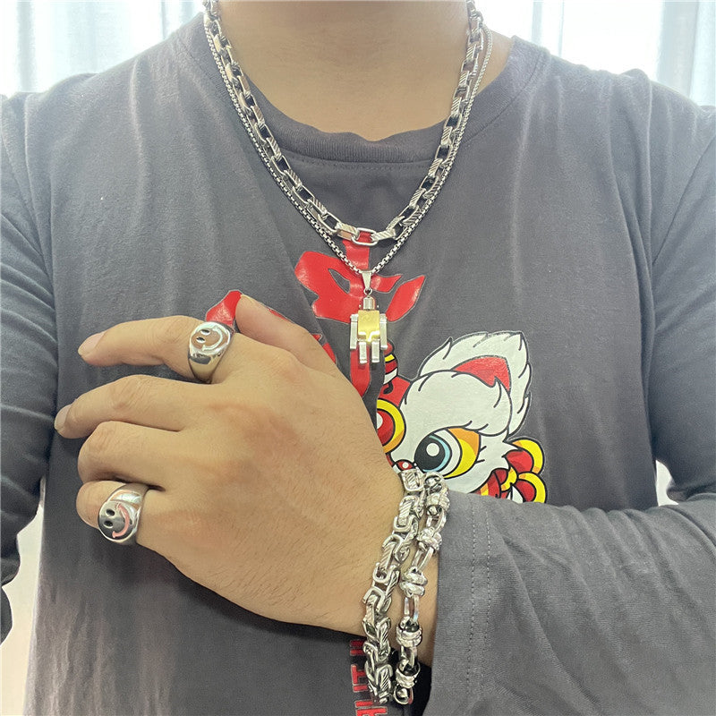 Elegant Pendant for Every Occasion