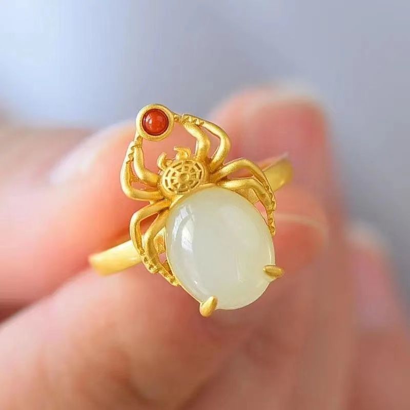 Stunning Silver Ring for Daily Wear