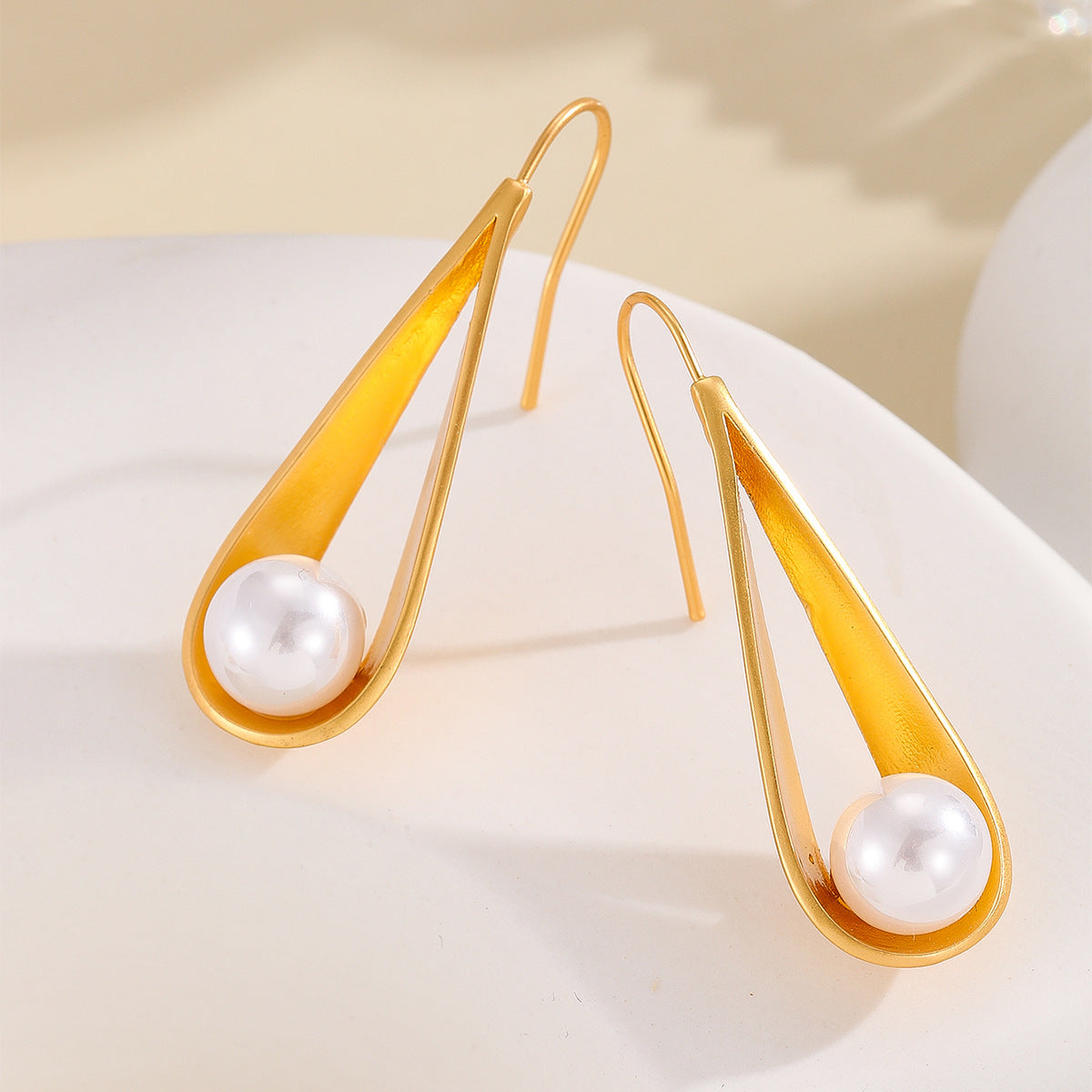 Elegant Pearl Earring for Every Occasion