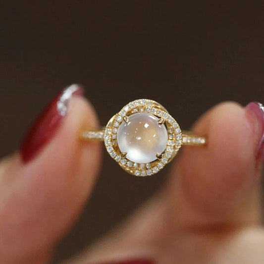 Classic Ring with Timeless Appeal