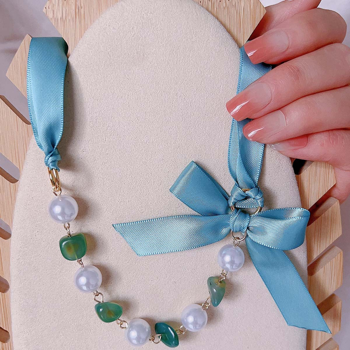 Elegant Pearl Necklace for Every Occasion