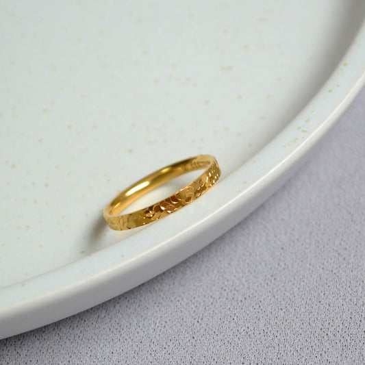 Classic Ring with Timeless Appeal