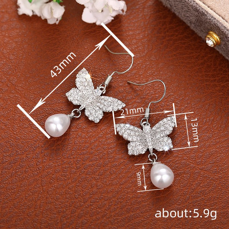Romantic Pearl Earring for Special Moments