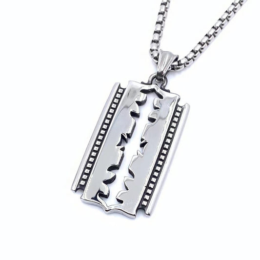 Charming Pendant for Any Occasion