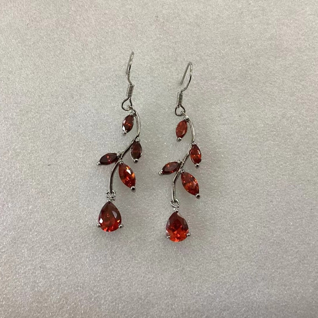 Charming Earring for Any Occasion
