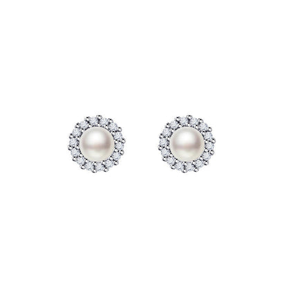Romantic Pearl Earring for Special Moments