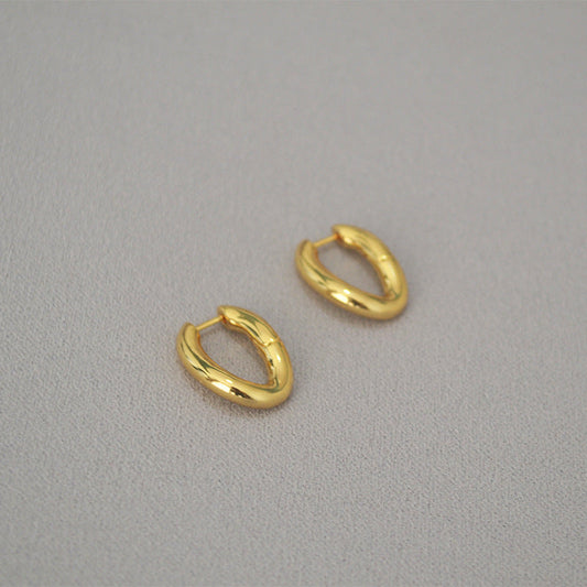 Vintage Handmade Gold Earring