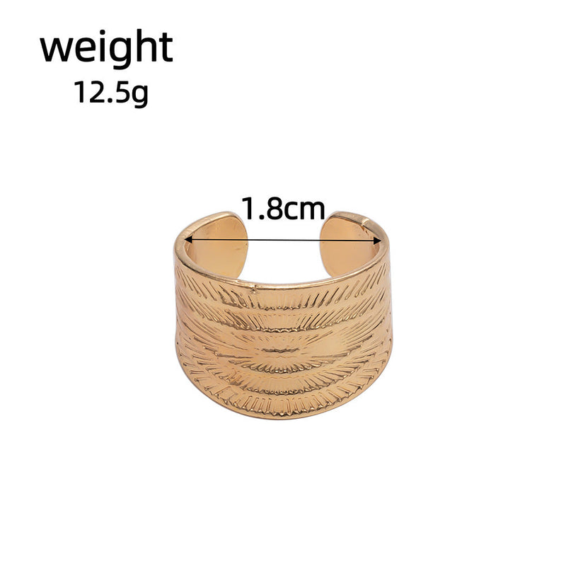 Beautiful Gold Bracelet with Unique Style